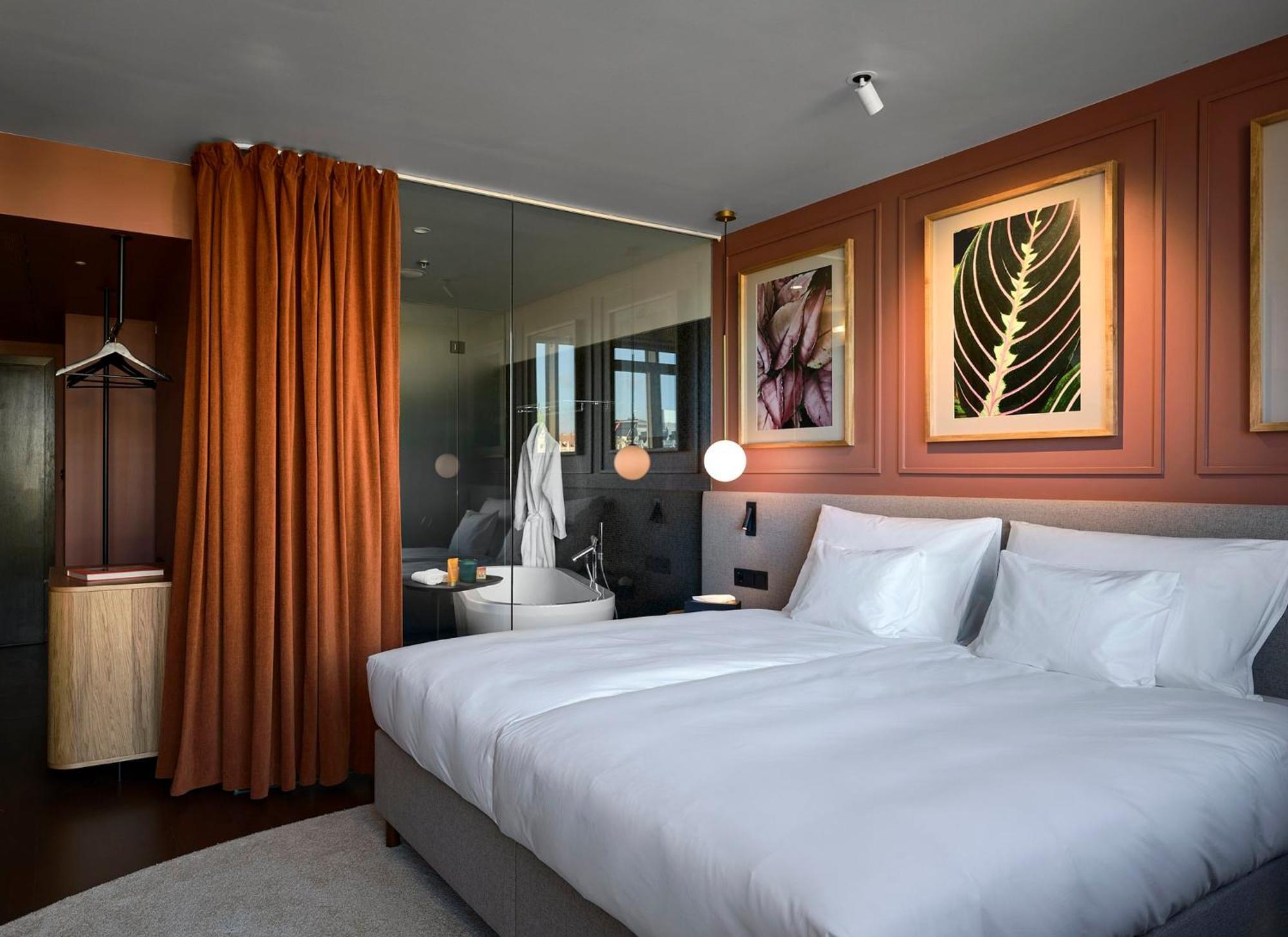 Verno House Budapest, Vignette Collection By Ihg Ngoại thất bức ảnh A bedroom at the hotel