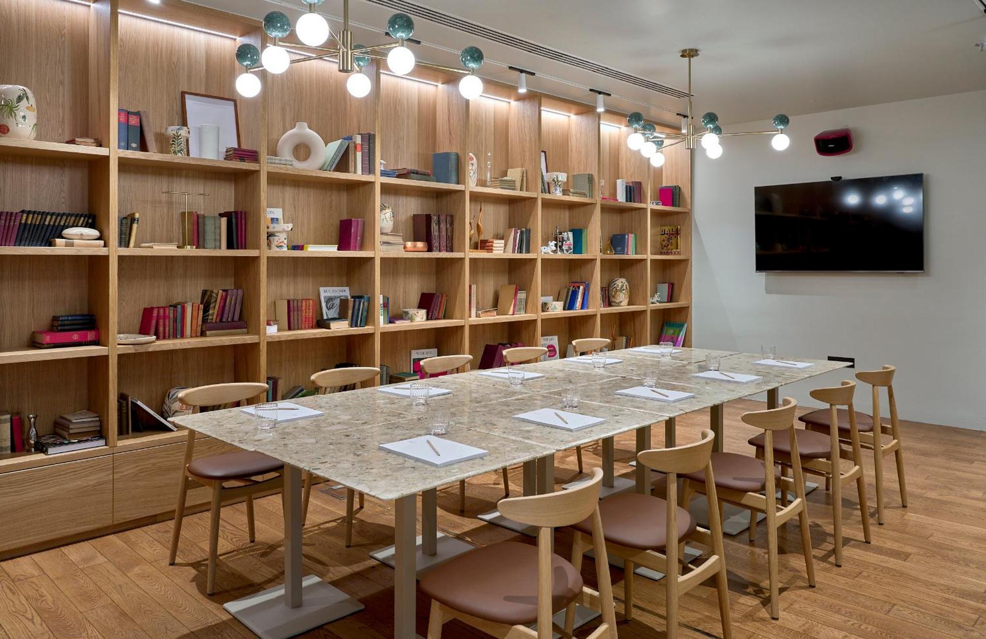 Verno House Budapest, Vignette Collection By Ihg Ngoại thất bức ảnh Library